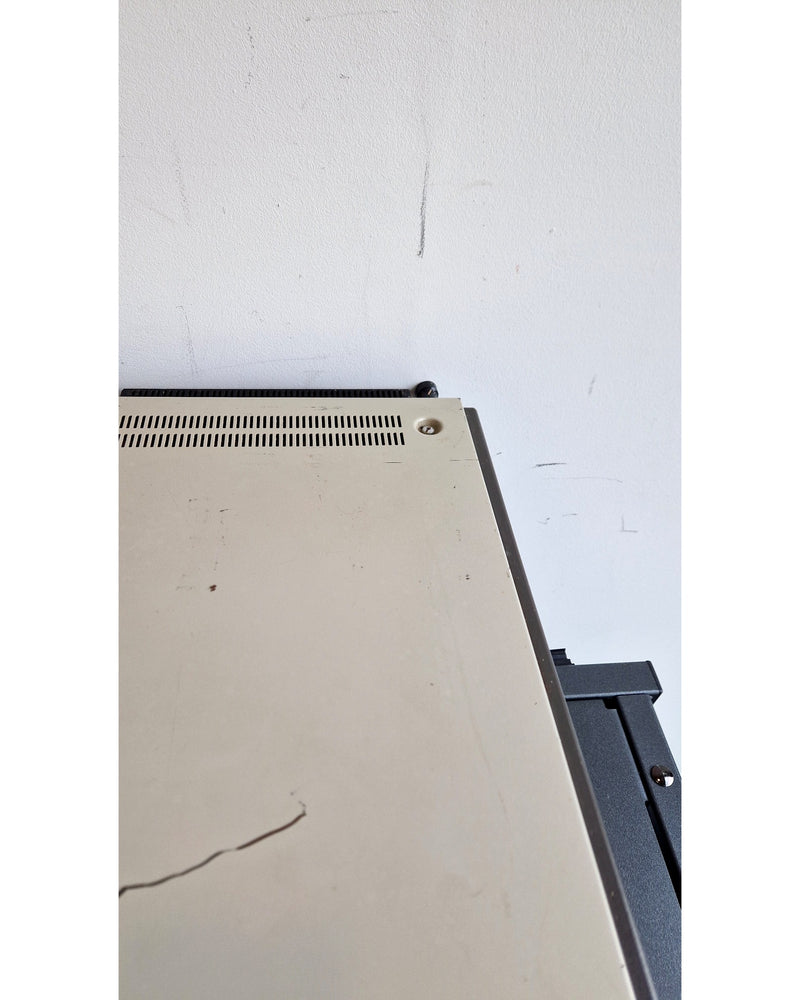 Sony U-Matic VO-5630 - Video Recorder - Cream - Spares or Repair - image 11