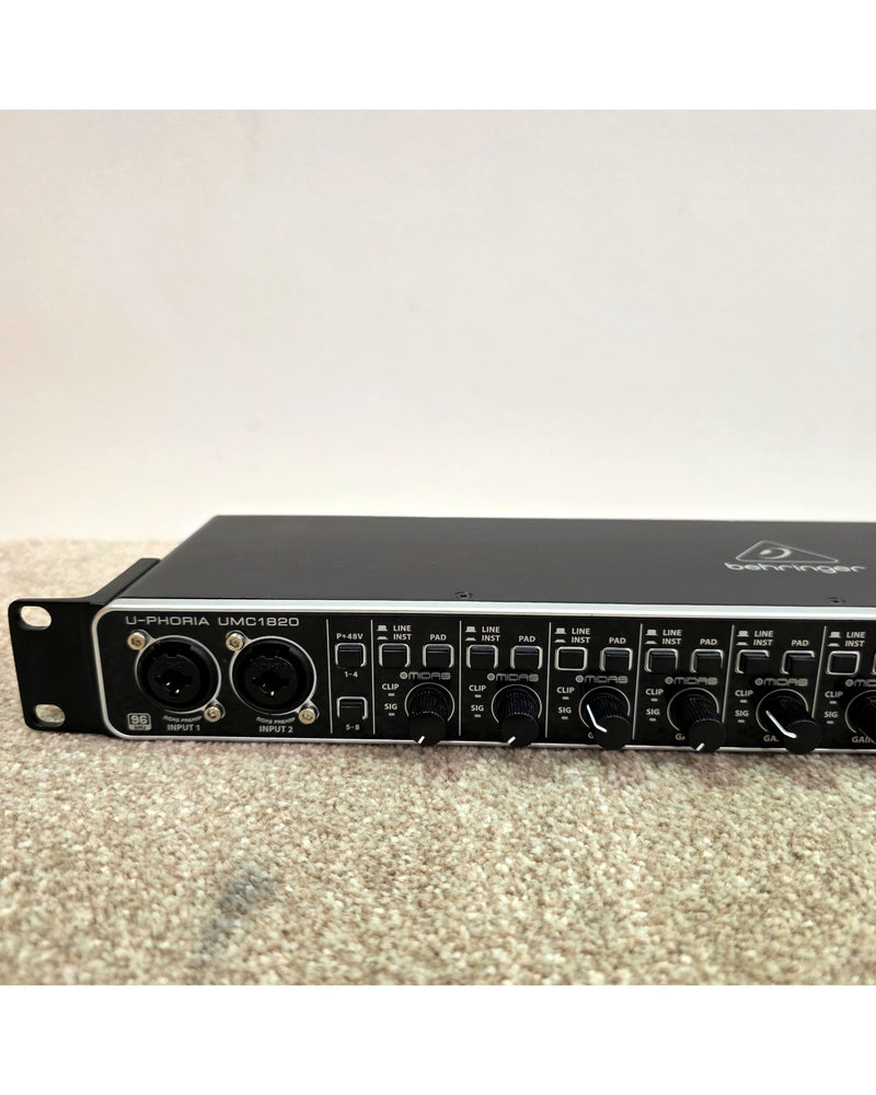 Behringer U-Phoria UMC 1820 - Audio Interface - Excellent w/ Power Supply - image 2