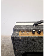 Supro Black Magick 1695TJ - Amplifier - Combo - Excellent - Image 3