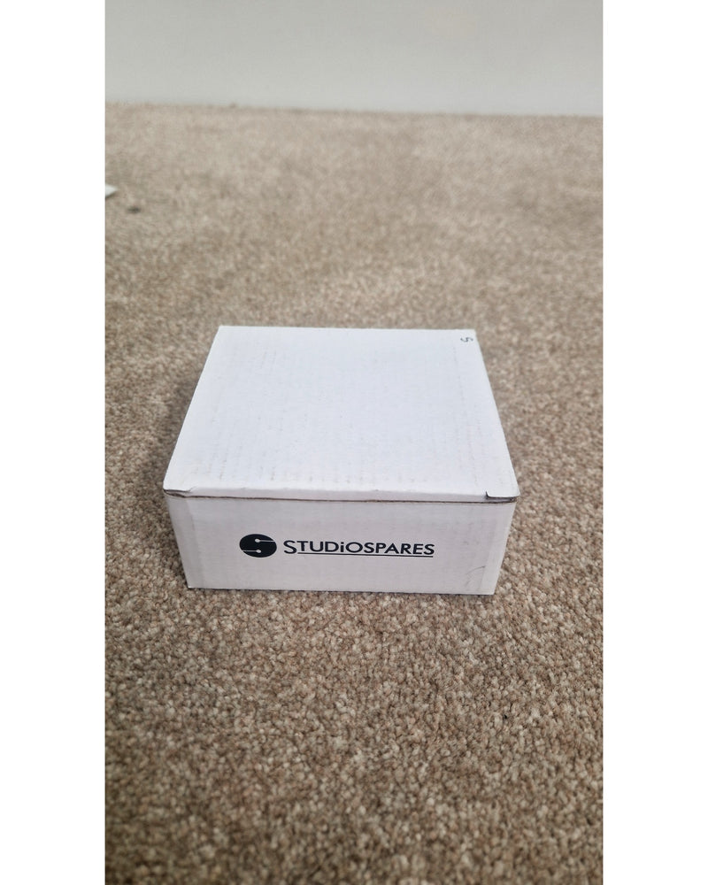 Studiospares RED506 - Adapters & Converters - Red - Like New w/ Original Box - image 2