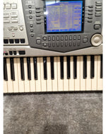 Yamaha PSR-2000 - Digital Keyboard - Silver/Gray - Very Good w/ stands - Image 14