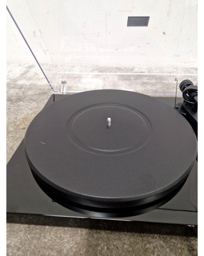 Pro-Ject Debut Carbon DC - Turntable - Black - Excellent w/ Manuals - Image 10