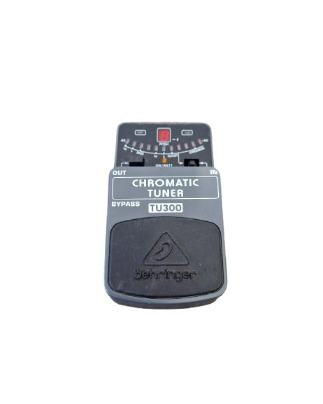 Behringer TU300 - Effects Pedal - Chromatic Tuner - Excellent
