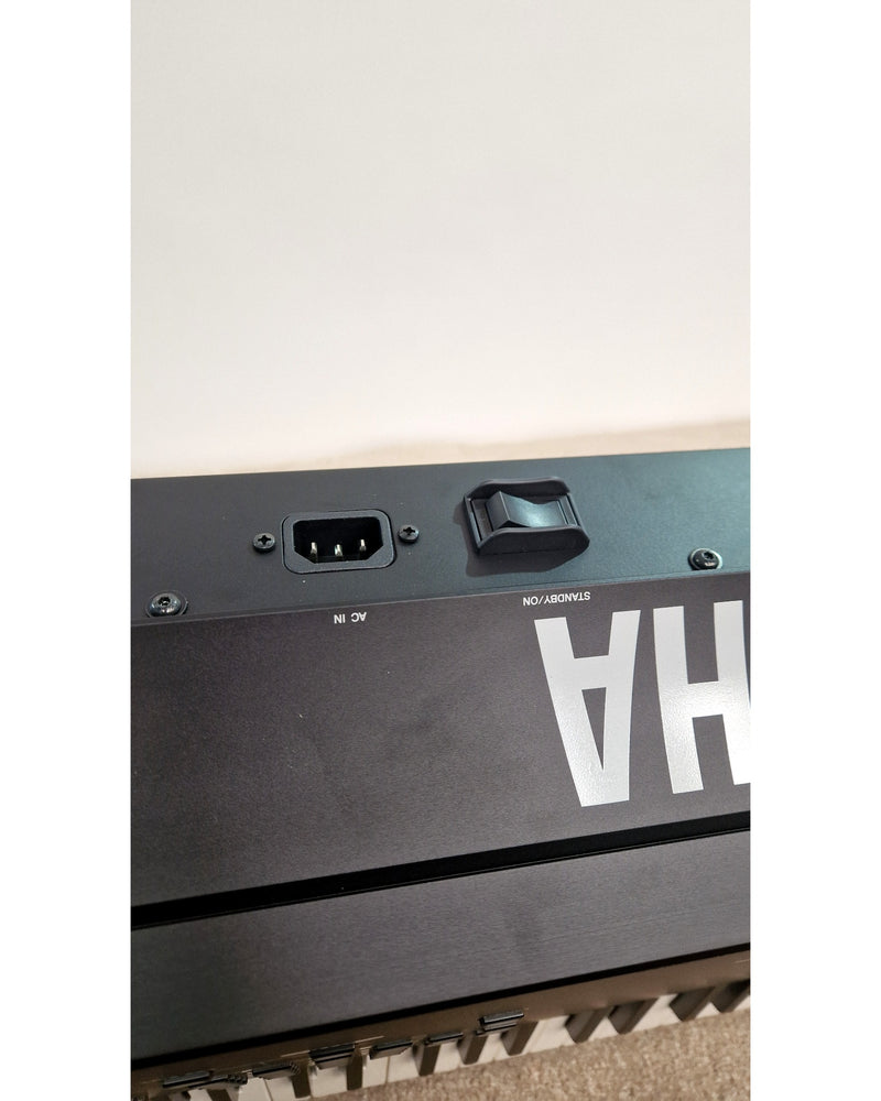 Yamaha Montage M8x - Synthesizer - Like New w/ Hard Case - image 12
