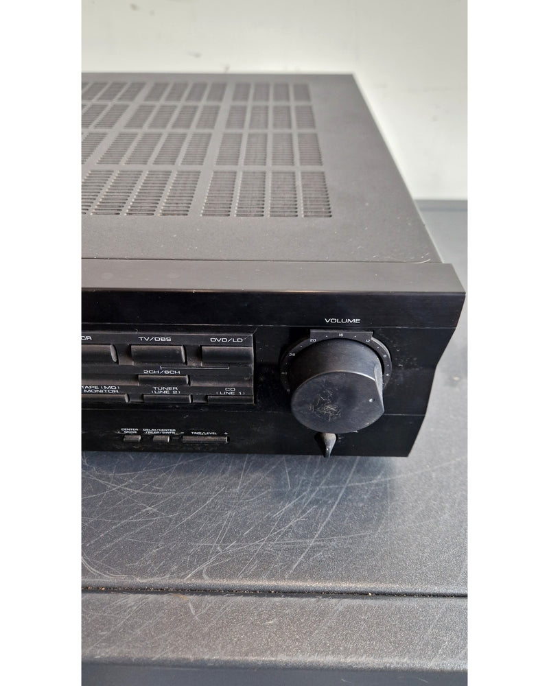 Yamaha DSP-E492 - AV Processor - Excellent - Image 2