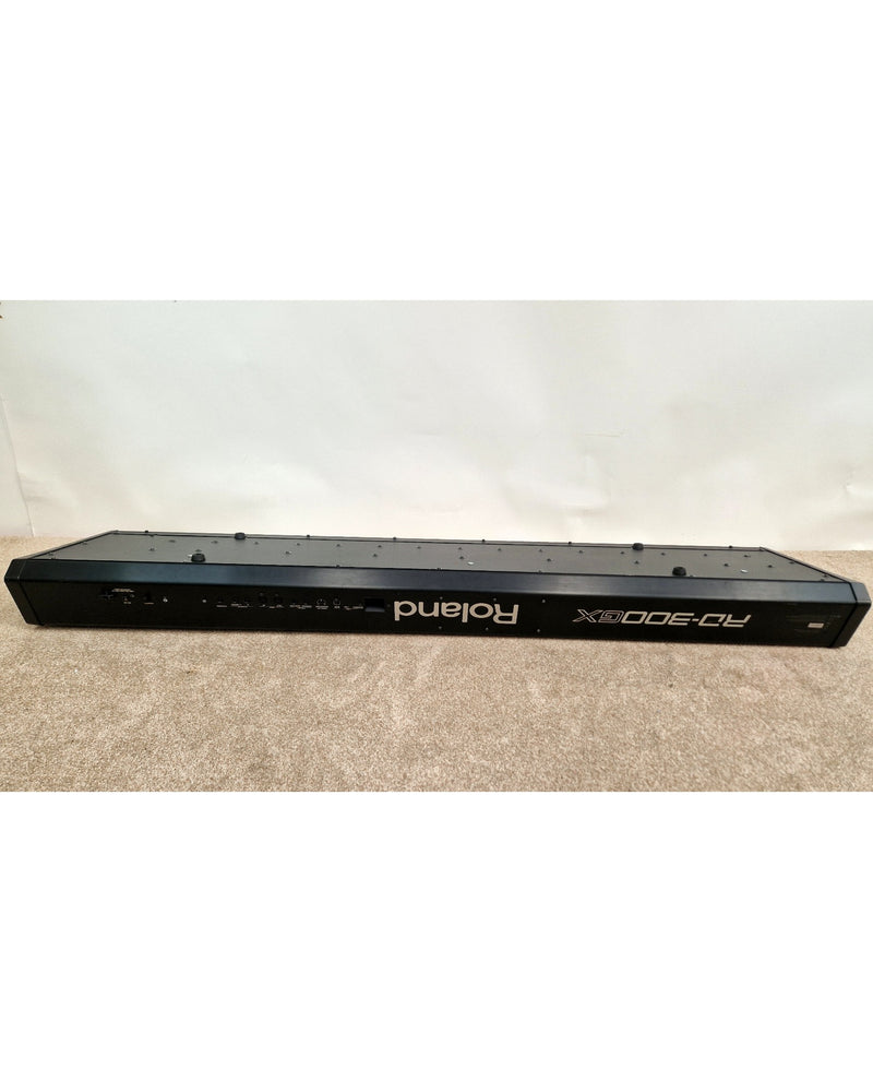 Roland RD300GX - Good - image 14
