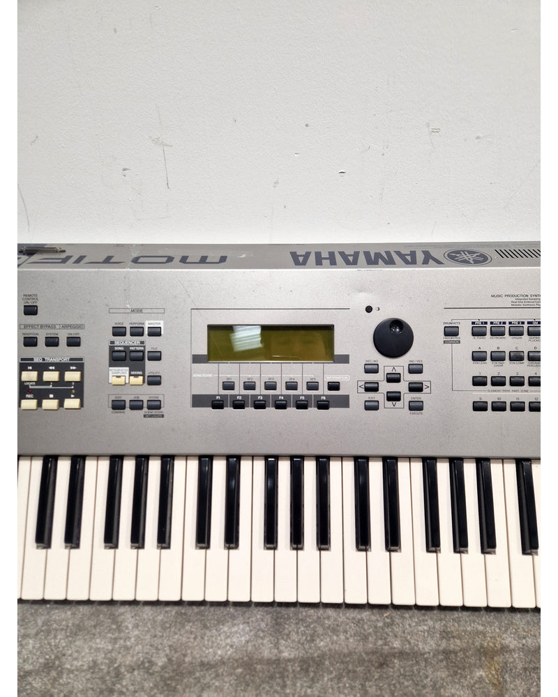 Yamaha Motif6 - Musical Keyboards - Silver - Very Good - Image 11