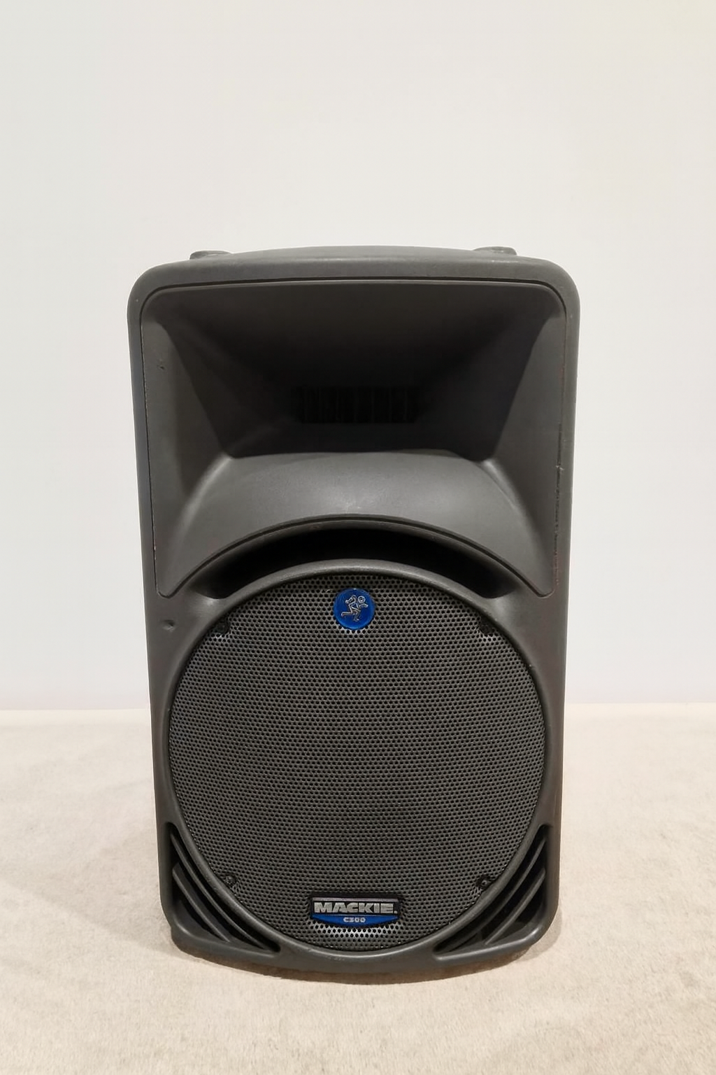 Mackie C300 PA Speaker - 400W Passive Loudspeaker - Very Good