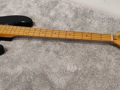 Vintage Tony Butler Signature V4 Bass Guitar, Black With Silverlining Hard Case