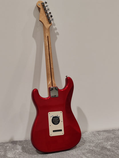 Fender Stratocaster Mexican - MZ6159810 - Chrome Red - 2006