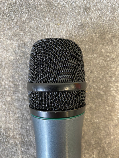 Sennheiser EW500 Microphone – UHF Wireless System, Rackmountable Receiver – Very Good
