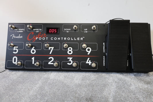 Fender Cyber Foot Controller - PR 521 - Very Good w/  Instructions & Wiring Diagram