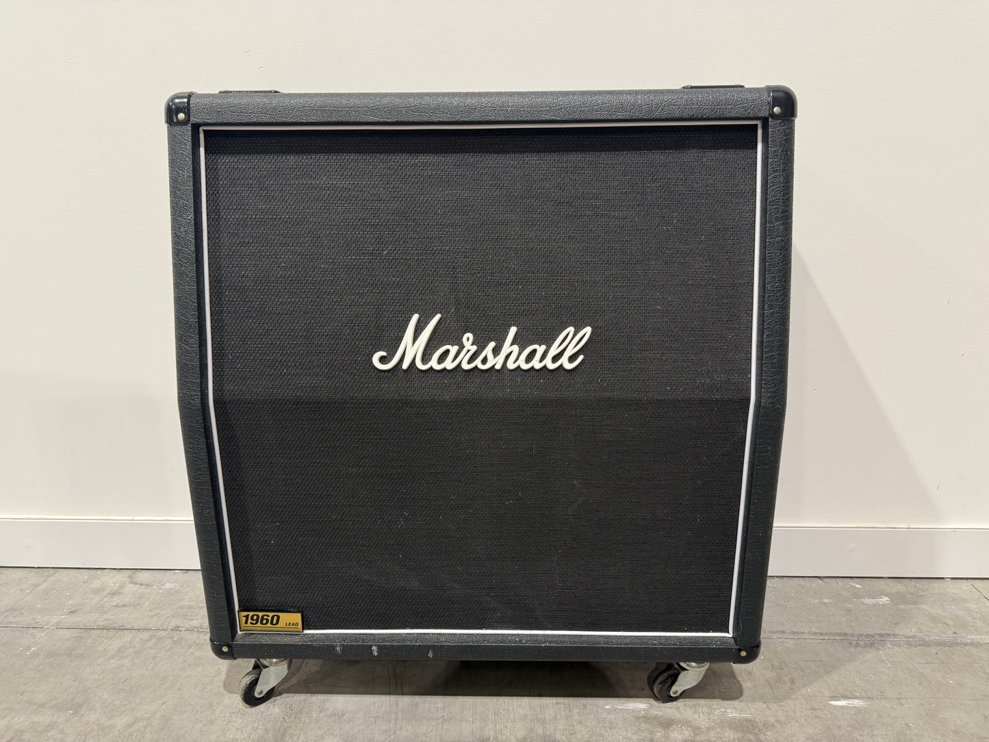 Marshall 1960 A - Lead - 4x12 Angled Guitar Cab