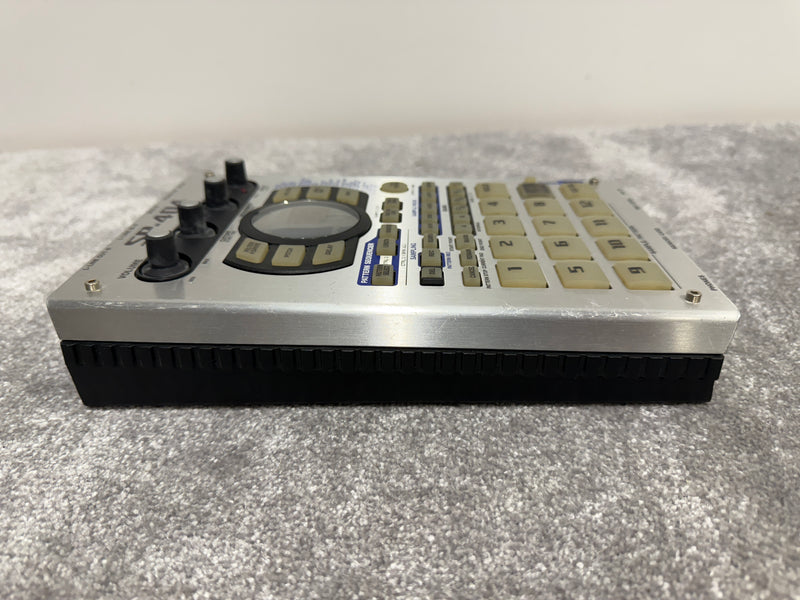 Roland SP-404 (MK1) Electronic Sampler  w/ Original Power Supply - Image 3