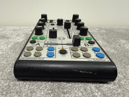 Faderfox Micromodul DJ2 - DJ Controller with Power Supply