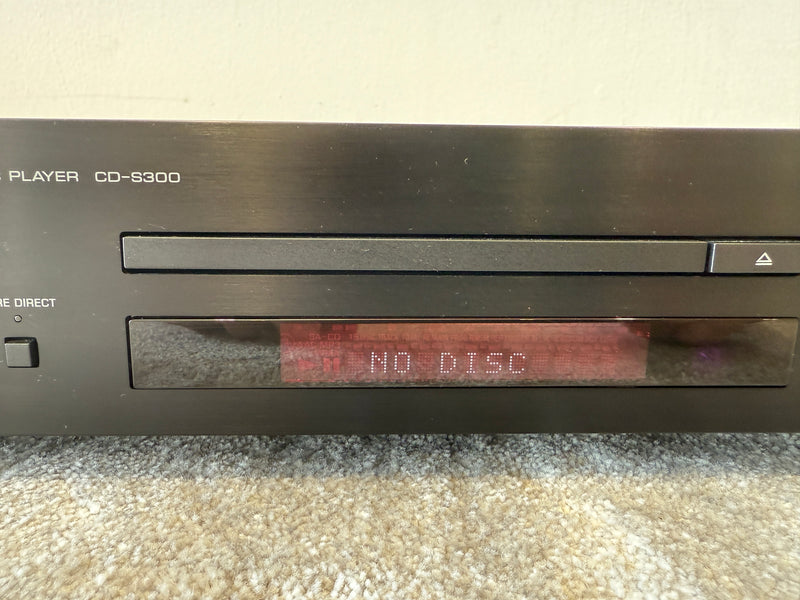 Yamaha CD-S300 Natural Sound CD Player – High-Precision Playback, USB Input Excellent - Image 3
