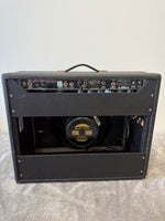 Fender '64 Vibroverb Custom Reissue Combo Amp – Hand-Wired, Excellent Condition, Vintage Tone - Image 16