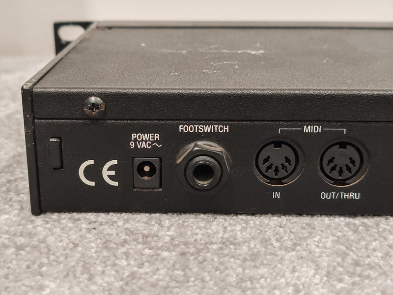 Alesis MidiVerb 4 - Advanced 18 Bit Fully Integrated Signal Processing - Image 8