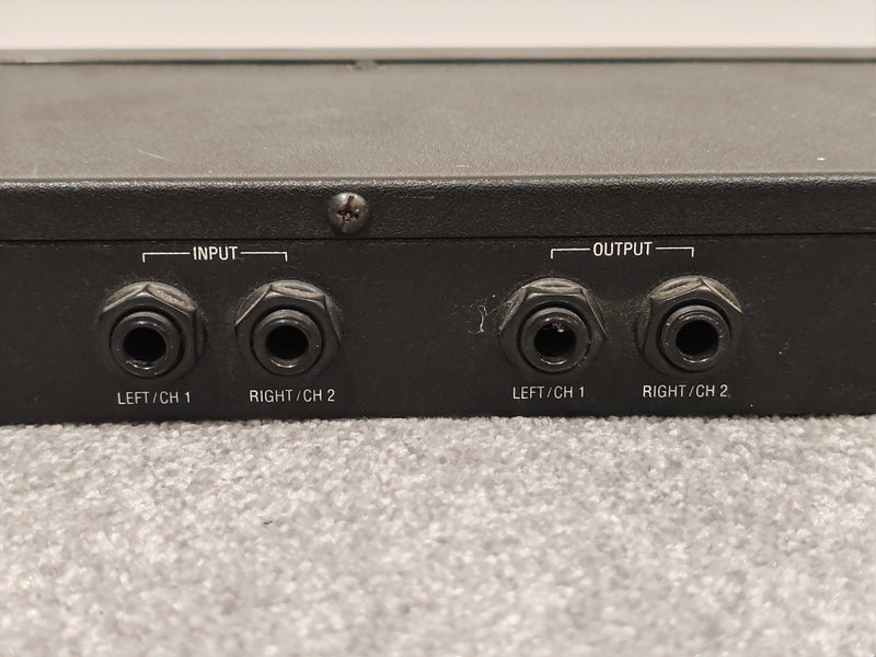 Alesis MidiVerb 4 - Advanced 18 Bit Fully Integrated Signal Processing - Image 9