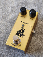 Tremolo Effects Pedal - True Bypass - Gold - Image 1