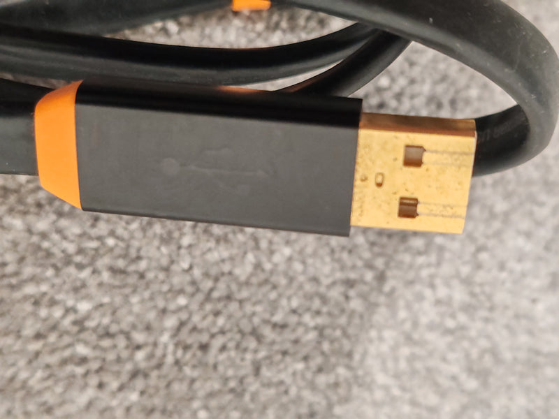 NEO by Oyaide d+ USB 2.0 Cable Class A 2m - Black and Orange - Image 3