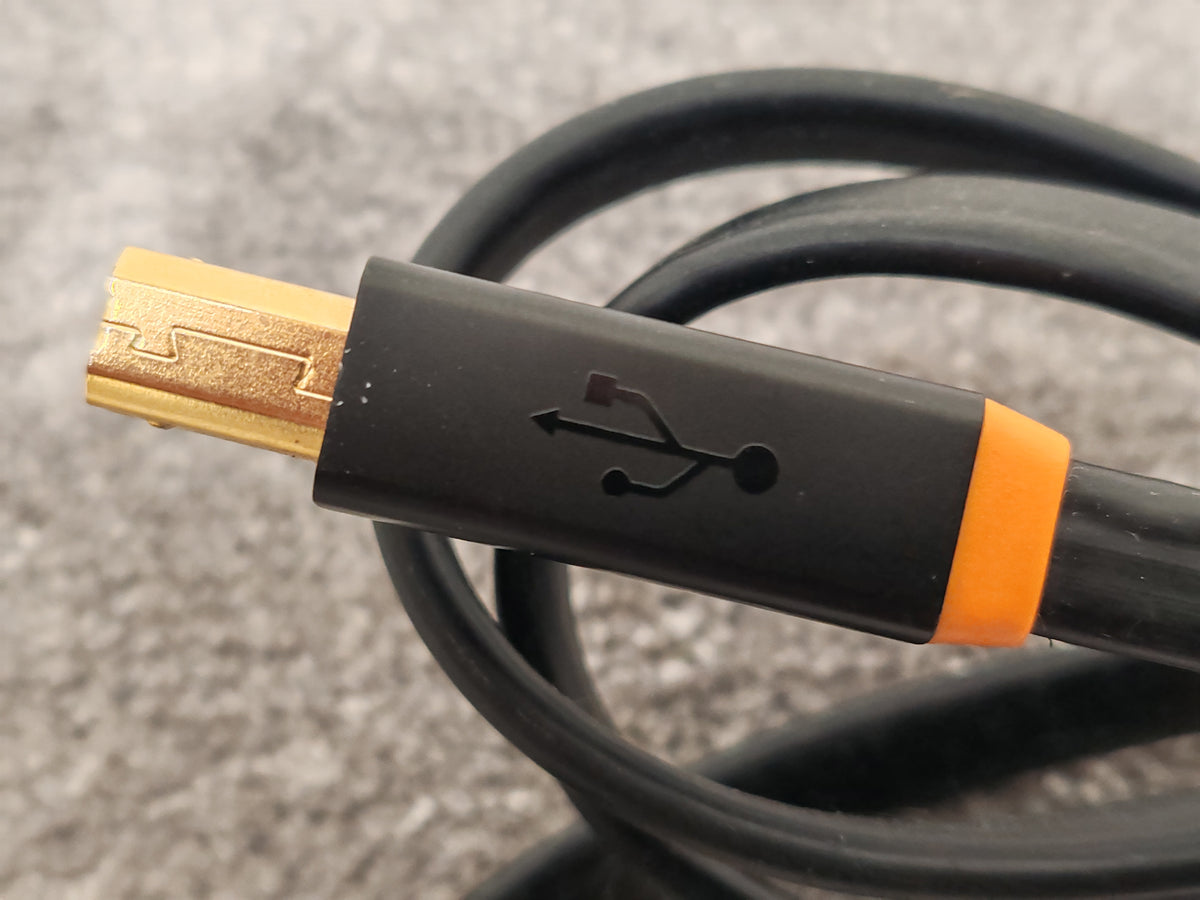 NEO by Oyaide d+ USB 2.0 Cable Class A 2m - Black and Orange
