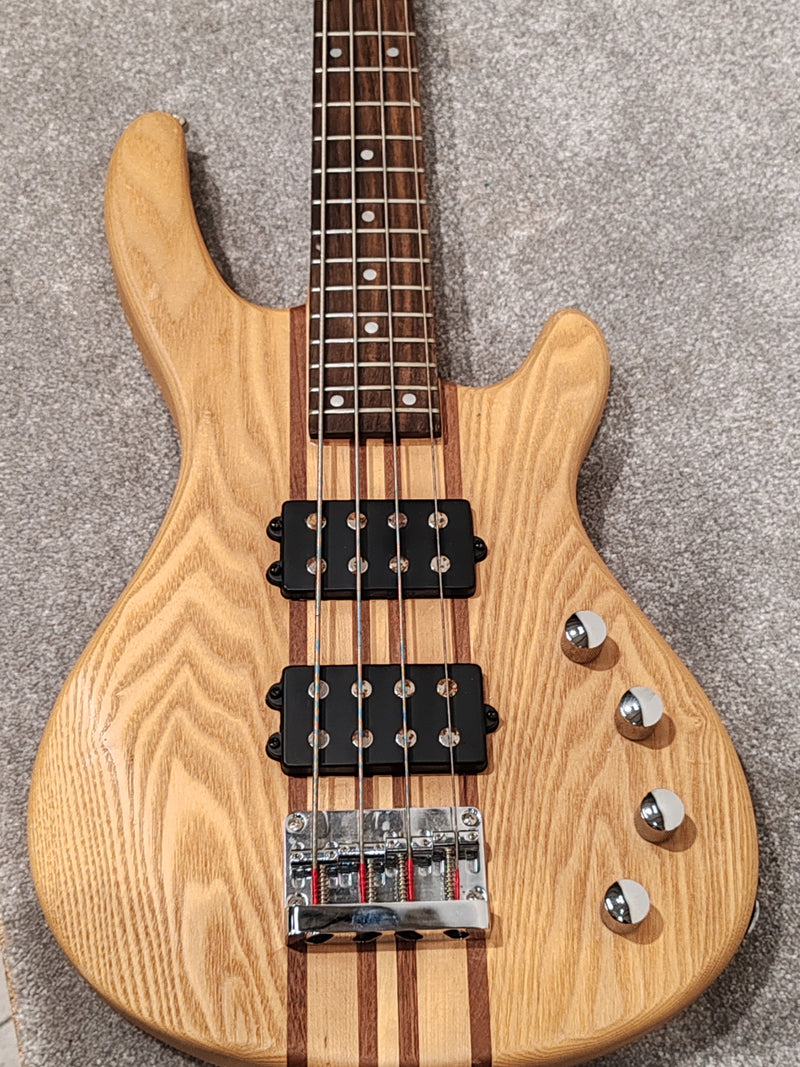 Blast Active 4 String Bass Guitar - High Quality Build - Image 1