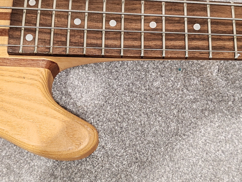 Blast Active 4 String Bass Guitar - High Quality Build - Image 10