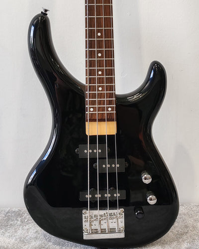 Jackson Concert C20 4 String Bass Guitar with Official Soft Case – Excellent Condition