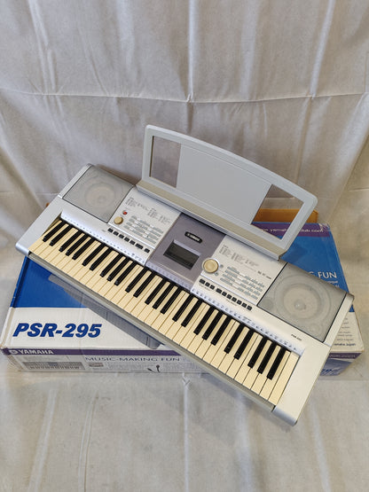 Yamaha PSR-295 Portable Keyboard – Fair Condition w/ Original Box