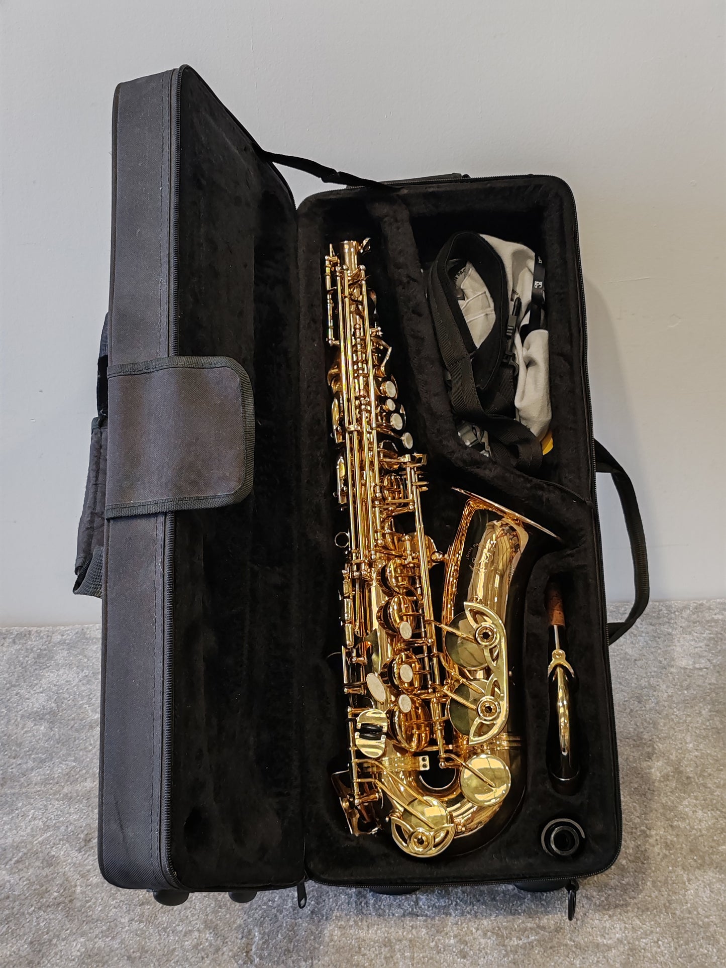 John Packer Ltd JP041 Alto Saxophone w/ Hard Case – Excellent Condition