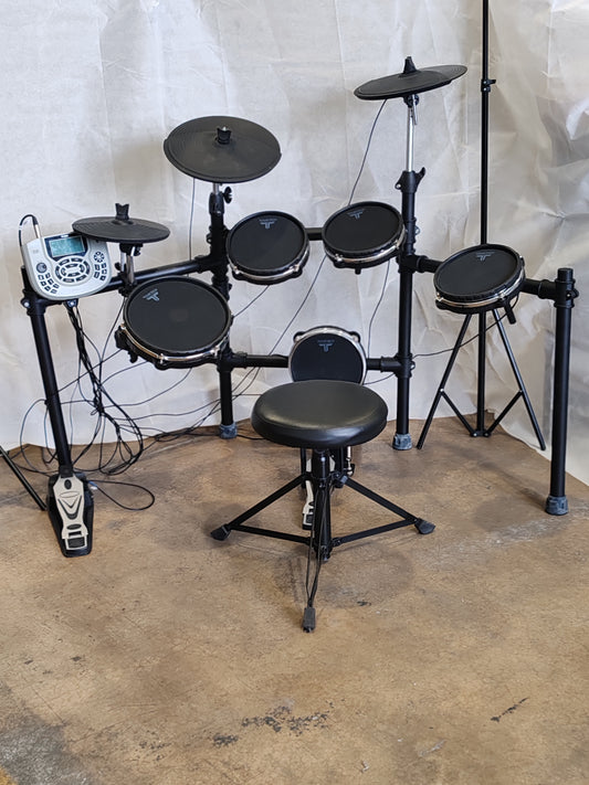 Tourtech TT-22M Electronic Drum Kit – Excellent Condition | Mesh Pads, Multi-Zone Triggers, Built-In Sound Module