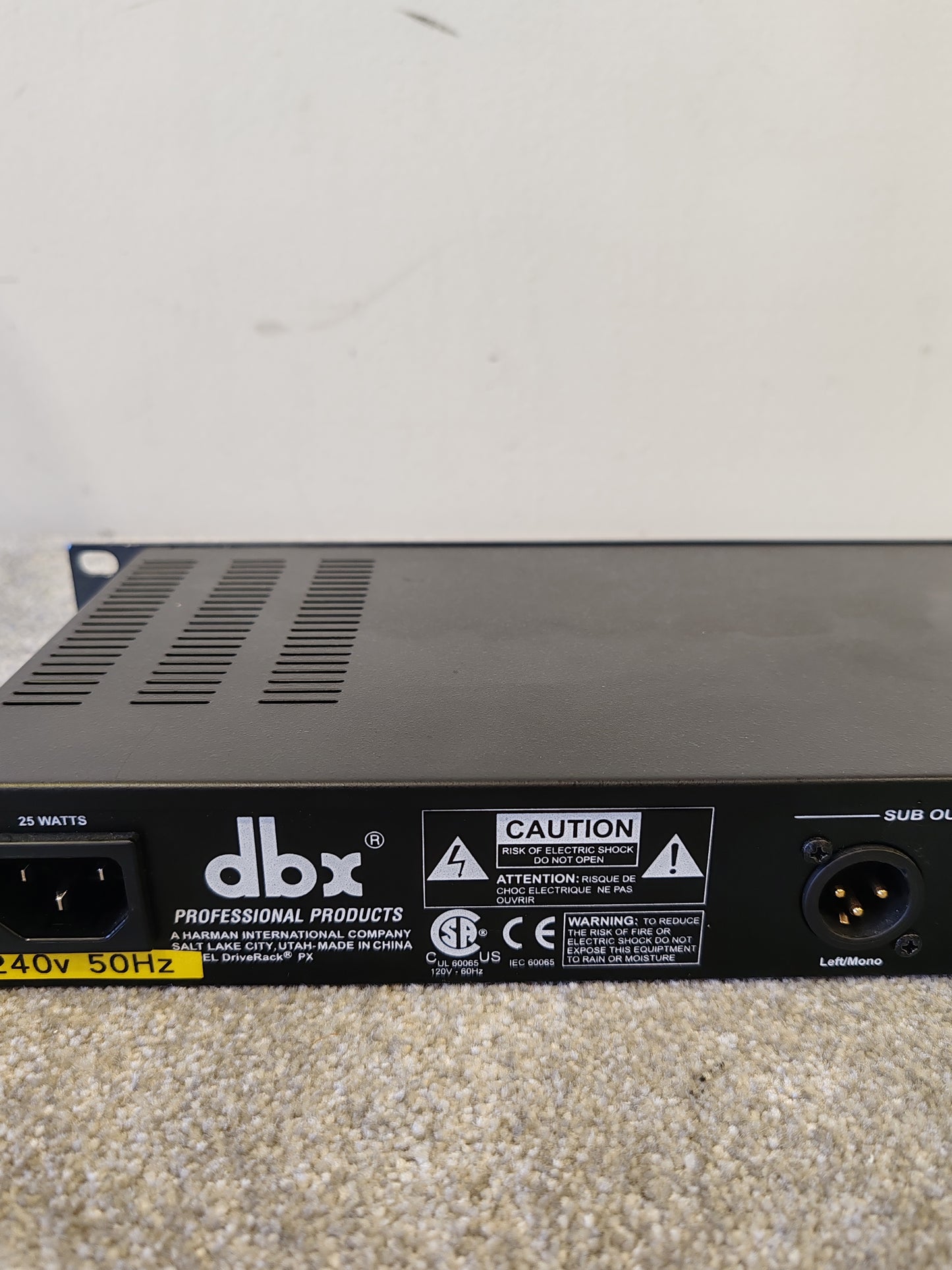 DBX DriveRack PX Powered Speaker Optimizer – COSM Auto-EQ, Feedback Suppression – Excellent