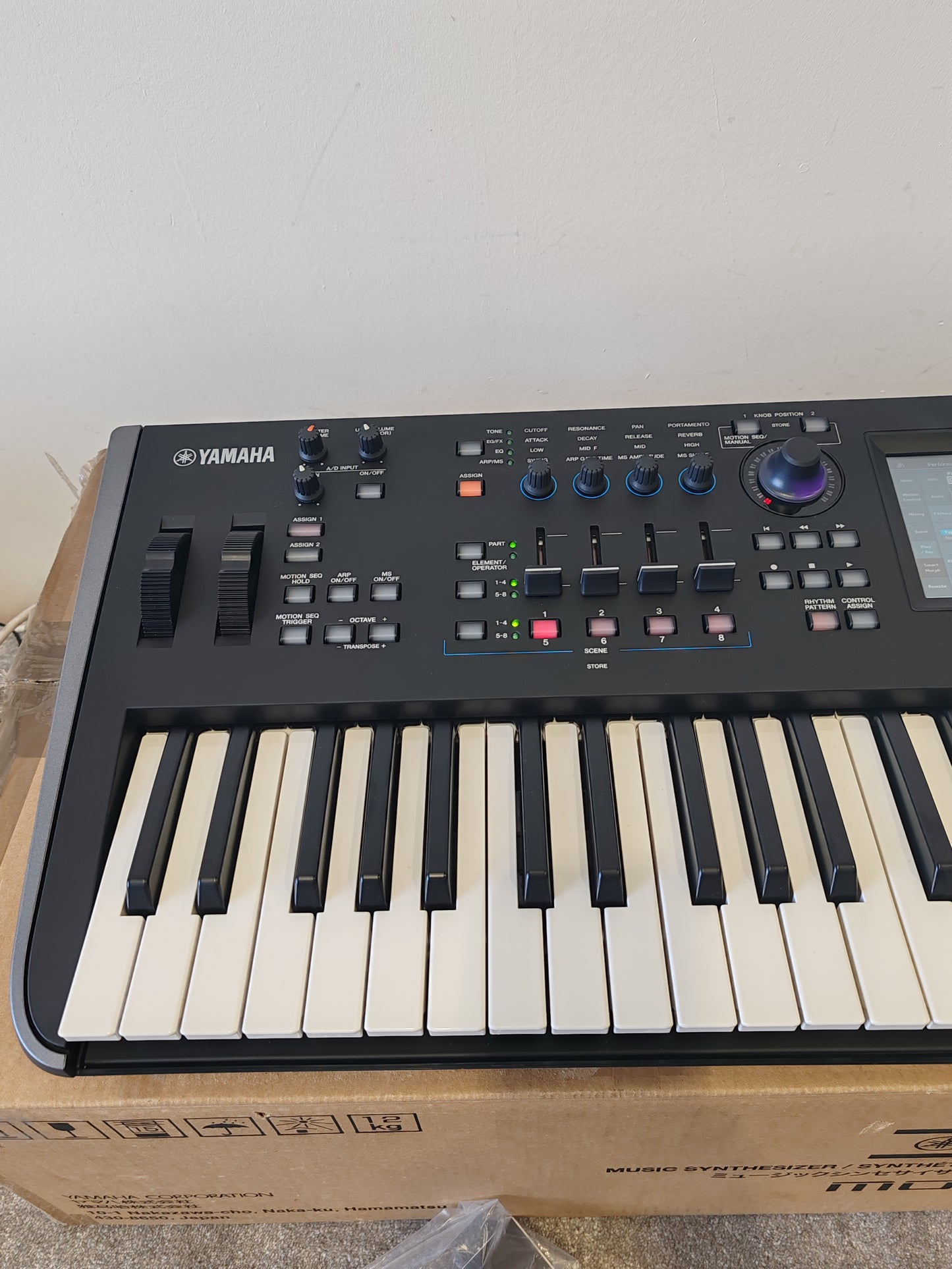 Yamaha MODX6 Synthesizer – AWM2 & FM-X Engines – Mint w/ Manual, Power Supply & Original Box