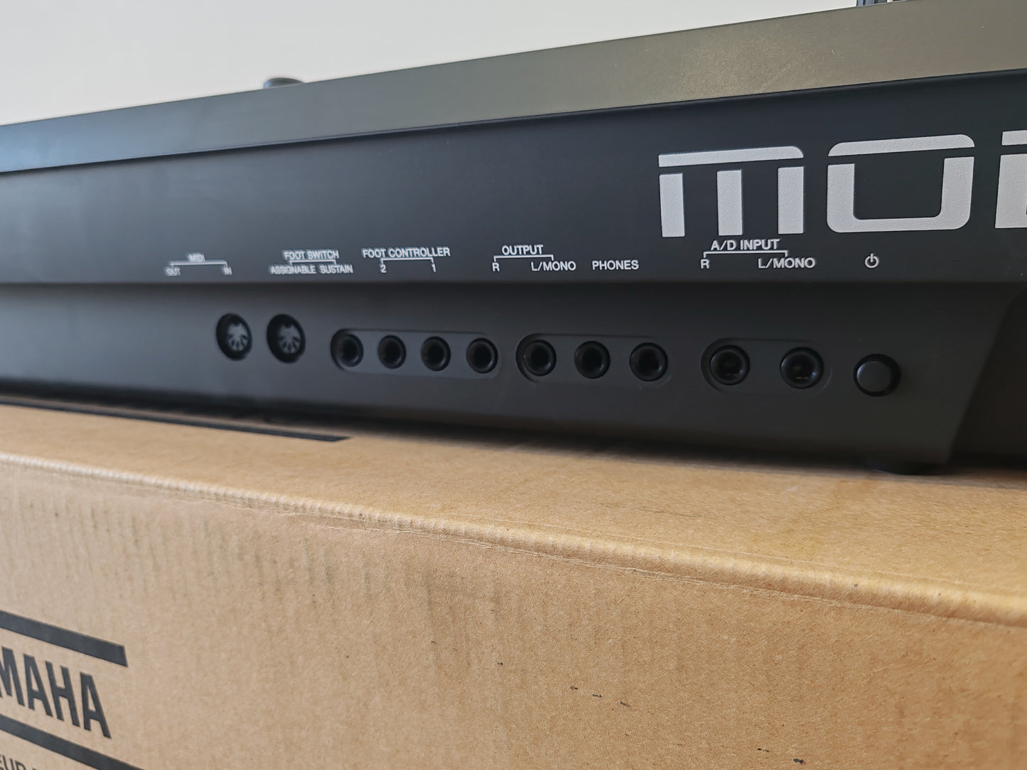 Yamaha MODX6 Synthesizer – AWM2 & FM-X Engines – Mint w/ Manual, Power Supply & Original Box