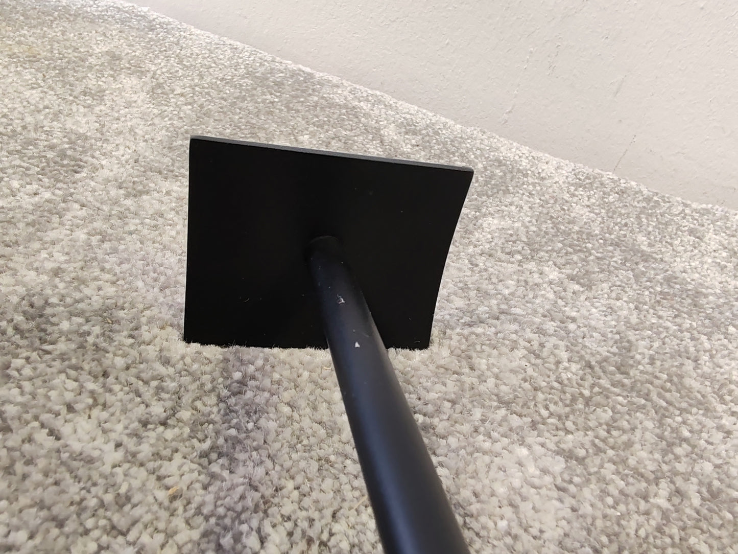 Sennheiser Premium Headphone Stand – Black Metal – Excellent
