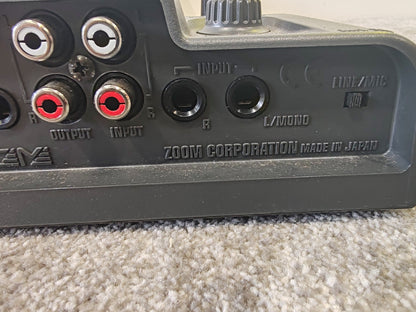 Zoom RFX-300 Multi-Effects Processor – Excellent Condition w/ Original Box
