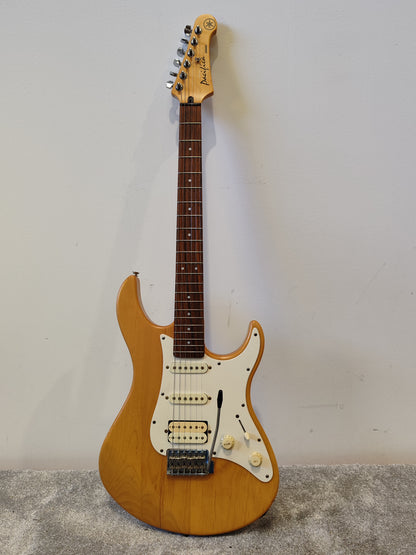 Yamaha Pacifica PAC112J Electric Guitar – HSS - New Strings & Trem Bar – Very Good