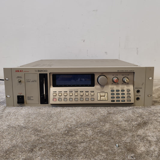 Akai S3200 Sampler - 16-bit/44.1kHz Sampling - Fair (Read Description)