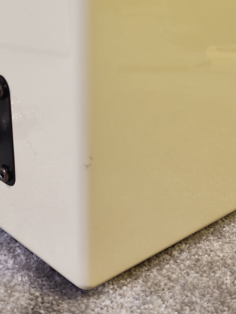 Avantone MixCube Pair of Speakers  - Full-Range Audio, Passive - Very Good - Image 2