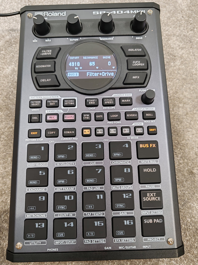 Roland Sp-404 Mkii - Portable Sampler, Sequencer - Excellent w/ Original Box & Power Supply & Manuals - Image 4