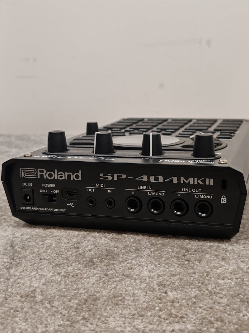Roland Sp-404 Mkii - Portable Sampler, Sequencer - Excellent w/ Original Box & Power Supply & Manuals - Image 10