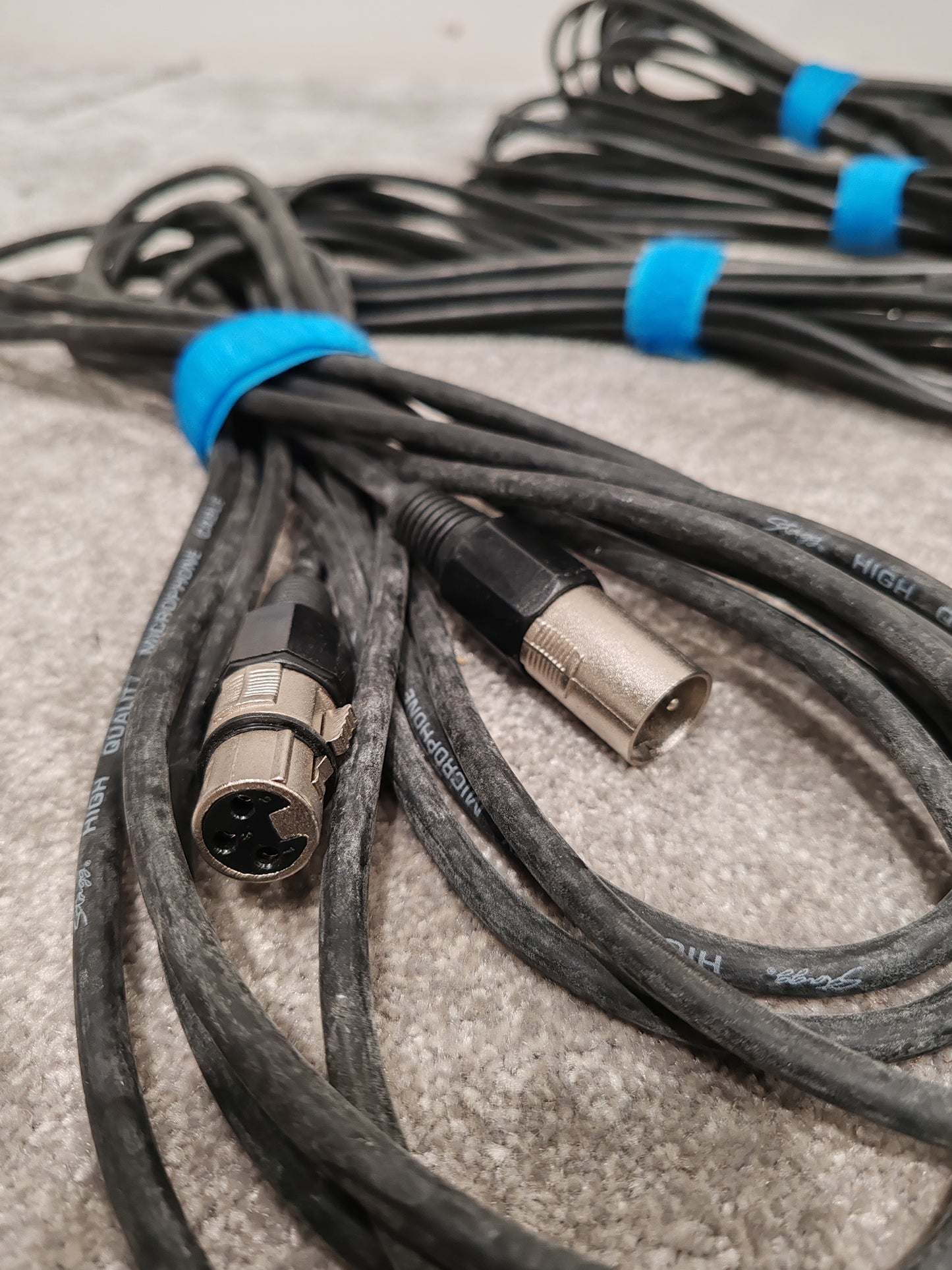4x Mid-Length XLR Male to Female Microphone Cables (2x Stagg) – Very Good
