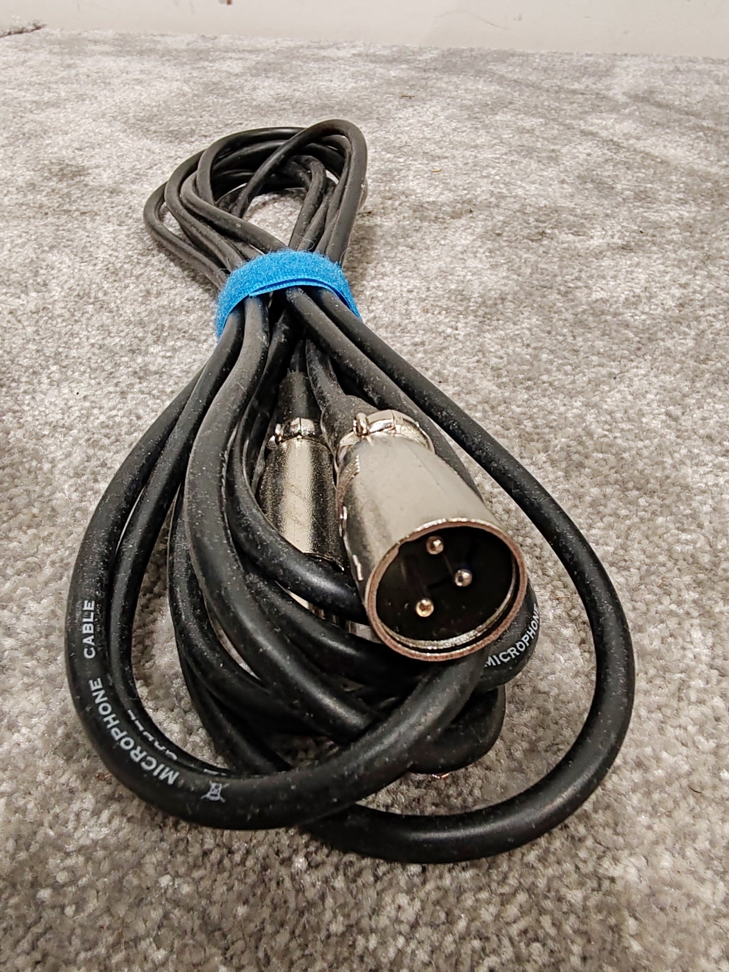 4x Mid-Length XLR Male to Female Microphone Cables (2x Stagg) – Very Good