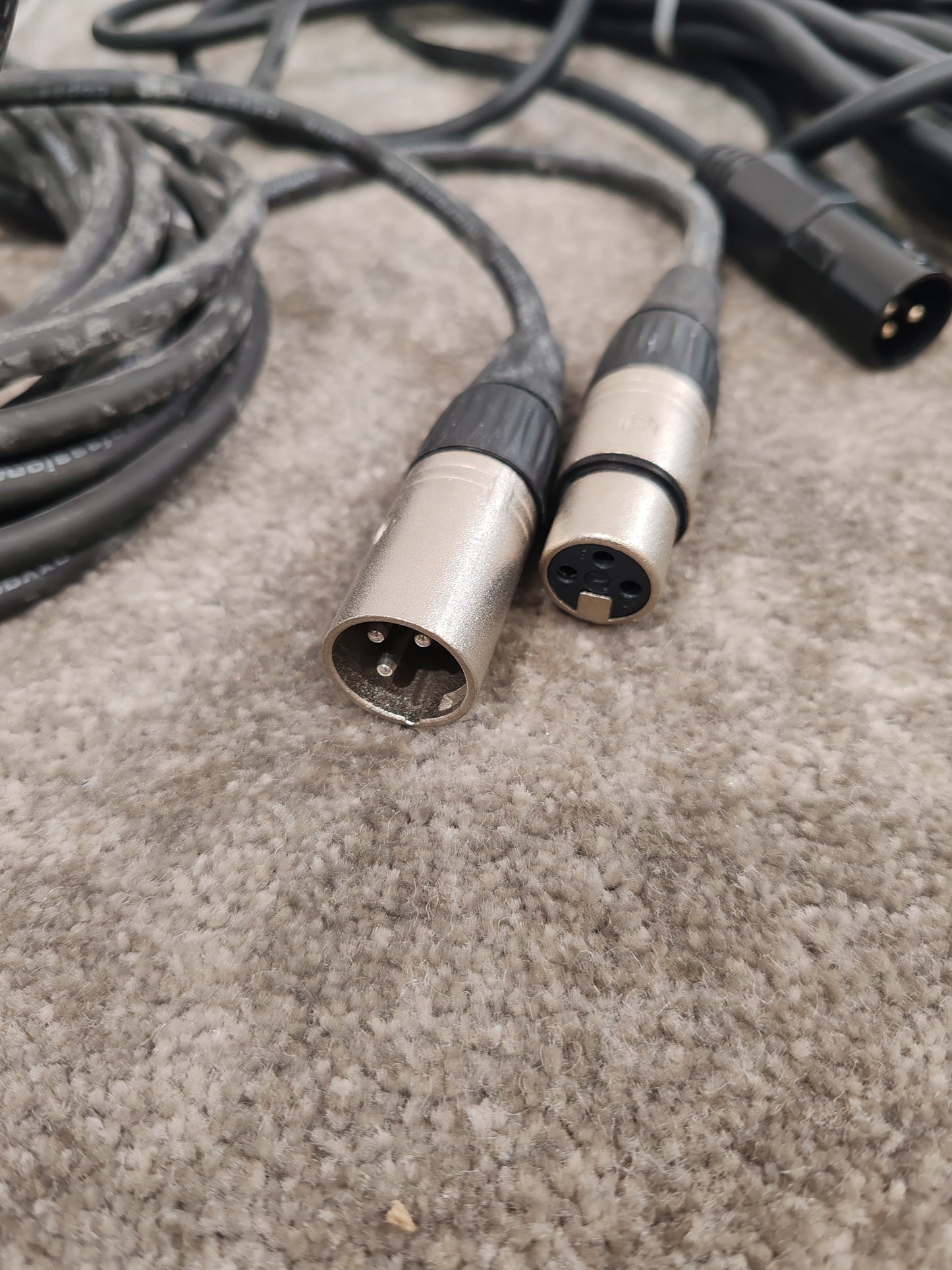 3x XLR Male to Female Microphone Cables 2 Long and 1 Short – Very Good