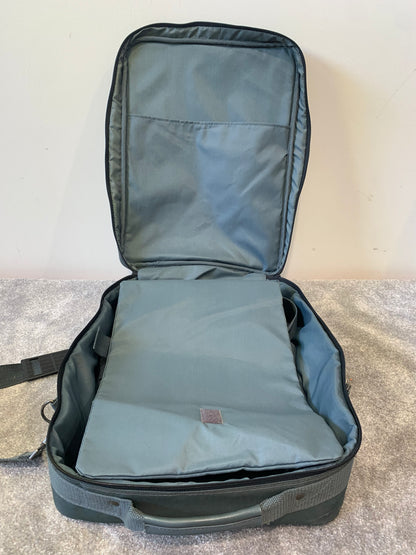 Sanyo Pro-X PLC-SU20E Multimedia Projector – w/ Power Lead, VGA Cable, Carry Case – Very Good