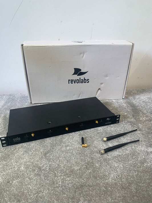 Revolabs 01-EXESYSEU4 Solo Executive 4 - Wireless Microphone System, 4-Channel - Excellent w/ Original Box