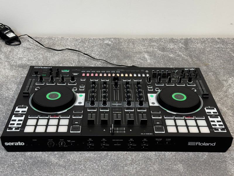 Roland DJ-808 Professional Grade DJ Controller - Image 4