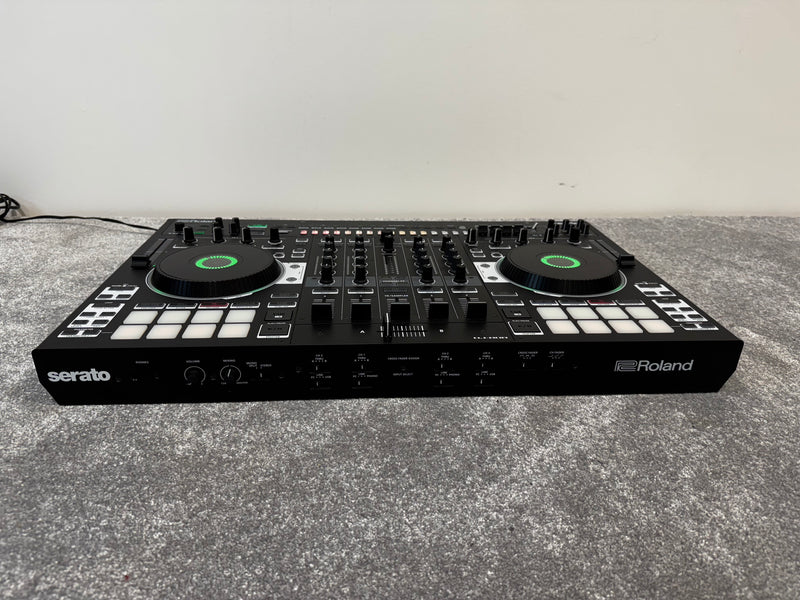 Roland DJ-808 Professional Grade DJ Controller - Image 9