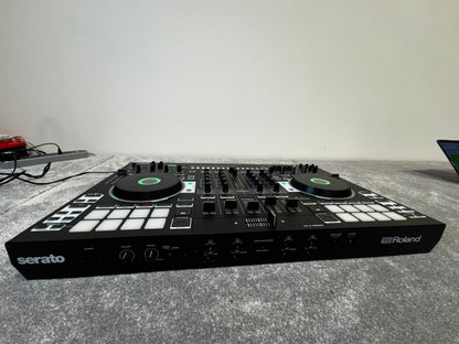 Roland DJ-808 Professional Grade DJ Controller Boxed